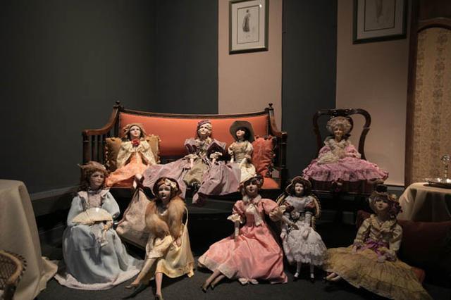 Dolls_exhibition
